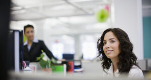 Tri gjëra bëjnë të gjesh kënaqësinë në punë tri-gjera-bejne-te-gjesh-kenaqesine-ne-pune