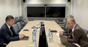 Përfundon takimi trepalësh në Bruksel perfundon-takimi-trepalesh-ne-bruksel