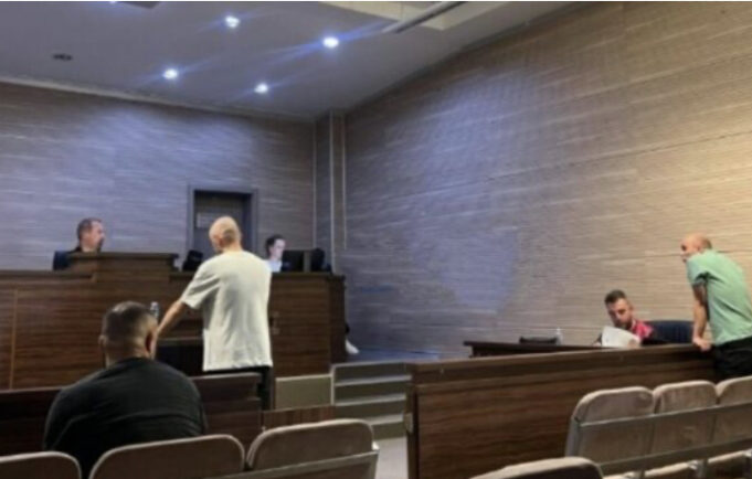 vrasja-e-policit-ne-zllatar,-deshmitari-thote-se-i-akuzuari-pas-ngjarjes-kritike-kishte-filluar-te-bertiste-e-ta-godiste-veten