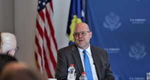 Hovenieri tregohet preciz me titullin për Radoiçiqin: E konsiderojmë kriminel – duhet ta përjetojë drejtësinë hovenieri-tregohet-preciz-me-titullin-per-radoiciqin:-e-konsiderojme-kriminel-–-duhet-ta-perjetoje-drejtesine