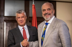Ish-presidenti Thaçi i uron nga Haga ditëlindjen kryeministrit Rama ish-presidenti-thaci-i-uron-nga-haga-ditelindjen-kryeministrit-rama
