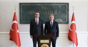 Kurti me guvernatorin e Izmirit bisedon për thellimin e lidhjeve ekonomike, kulturore dhe arsimore kurti-me-guvernatorin-e-izmirit-bisedon-per-thellimin-e-lidhjeve-ekonomike,-kulturore-dhe-arsimore