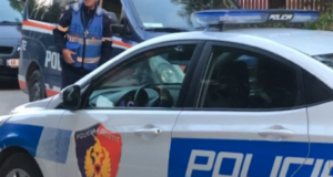 Ish-bashkëshorti vret bashkëjetuesin e gruas në Fier ish-bashkeshorti-vret-bashkejetuesin-e-gruas-ne-fier