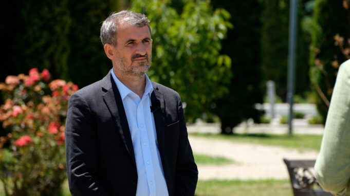 drejtori-i-ikd:-lvv-qe-ka-qene-ne-opozite-dhe-ajo-qe-eshte-tani-ne-pushtet,-jane-dy-parti-te-ndryshme-politike