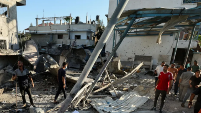 te-pakten-16-te-vrare-nga-sulmi-izraelit-ne-nje-shkolle-ne-rripin-e-gazes