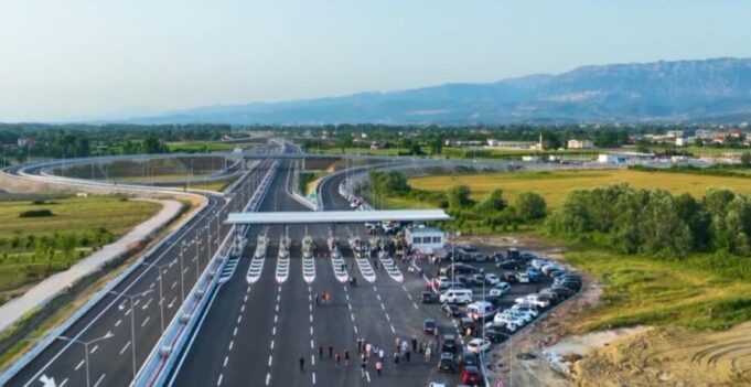 rruga-thumane-kashar,-pagesa-do-te-jete-2.1-euro