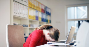 Problemet dhe stresi i përditshëm dëmtojnë shëndetin – Mësoni cilat janë pasojat problemet-dhe-stresi-i-perditshem-demtojne-shendetin-–-mesoni-cilat-jane-pasojat