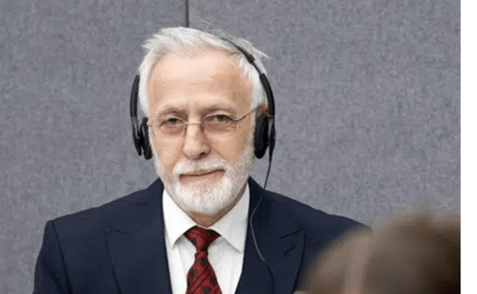 specialja-s’e-sqaron-pse-ia-hoqi-kravaten-krasniqit-ne-gjykatore-–-“veprim-arbitrar-qe-demton-kredibilitetin-e-gjykates”