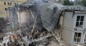 Të paktën 36 të vrarë në Ukrainë, sulmohet një spital fëmijësh nga forcat ruse te-pakten-36-te-vrare-ne-ukraine,-sulmohet-nje-spital-femijesh-nga-forcat-ruse