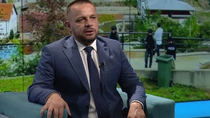 maqedonci:-edhe-vdekja-e-radoiciqit-mund-te-mos-e-zgjidhte-problemin-ne-veri