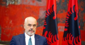 Rama: 4.5 milionë vizitorë të huaj erdhën në Shqipëri në gjashtë muajt e parë të këtij viti rama:-4.5-milione-vizitore-te-huaj-erdhen-ne-shqiperi-ne-gjashte-muajt-e-pare-te-ketij-viti