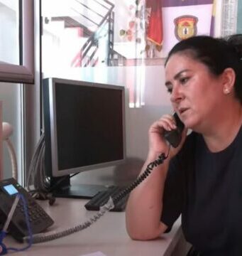 Rrëfimi i zjarrfikëses së vetme grua në Kosovë rrefimi-i-zjarrfikeses-se-vetme-grua-ne-kosove