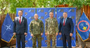 Ulutash takohet me përfaqësues të sigurisë të Kosovës, dakordohen për vazhdim të bashkëpunimit ulutash-takohet-me-perfaqesues-te-sigurise-te-kosoves,-dakordohen-per-vazhdim-te-bashkepunimit