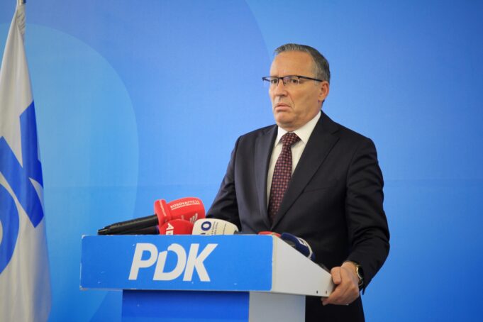 hamza:-ligji-i-kpm-se-dhe-kpk-se-rrezikon-integrimin-e-kosoves-ne-be