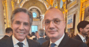 Hasani takon Blinken: Shqipëria e angazhuar për unitetin transatlantik hasani-takon-blinken:-shqiperia-e-angazhuar-per-unitetin-transatlantik