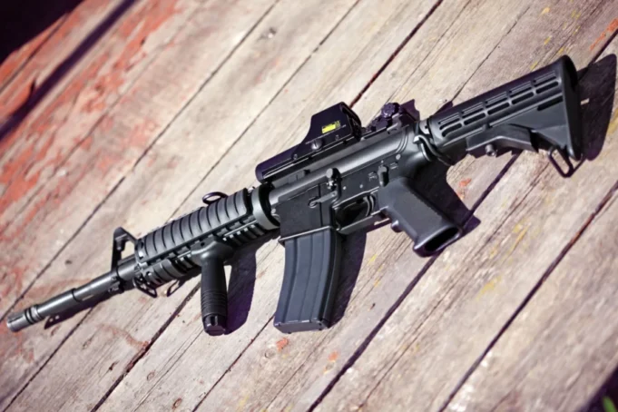 kjo-eshte-arma-qe-u-perdor-ne-tentativen-per-vrasjen-e-donald-trump