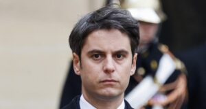 Gabriel Attal jep zyrtarisht dorëheqjen pas zgjedhjeve legjislative gabriel-attal-jep-zyrtarisht-doreheqjen-pas-zgjedhjeve-legjislative