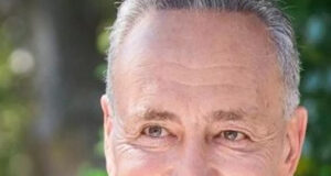 Schumer: Ia raportova Bidenit mendimin e senatorëve demokratë schumer:-ia-raportova-bidenit-mendimin-e-senatoreve-demokrate