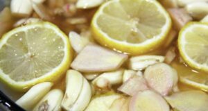 Hudhër me limon, ilaçi që pastron enët e gjatë për 40 ditë hudher-me-limon,-ilaci-qe-pastron-enet-e-gjate-per-40-dite