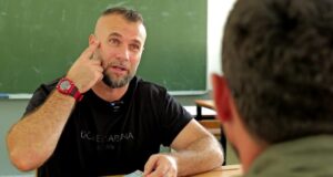 Arrestohet një person dyshohet se e ndihmoi Faton Hajrizin pas arratisjes arrestohet-nje-person-dyshohet-se-e-ndihmoi-faton-hajrizin-pas-arratisjes