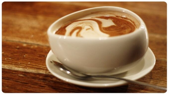 qumeshti-me-kakao-ben-mire-per-organizmin