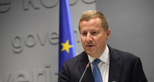 Szunyog: Serbia e Kosova në BE vetëm me normalizim të marrëdhënieve, t’i zbatojnë marrëveshjet sa më shpejt szunyog:-serbia-e-kosova-ne-be-vetem-me-normalizim-te-marredhenieve,-t’i-zbatojne-marreveshjet-sa-me-shpejt