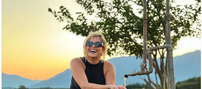 pas-koncertit-ne-“sunny-hill”,-bebe-rexha-viziton-dibren