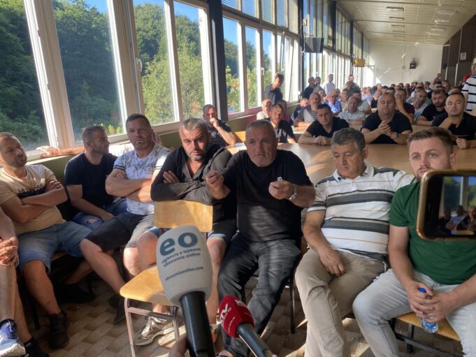 minatoret:-i-duam-pagat-–-shtepite-na-kane-mbetur-pa-buke