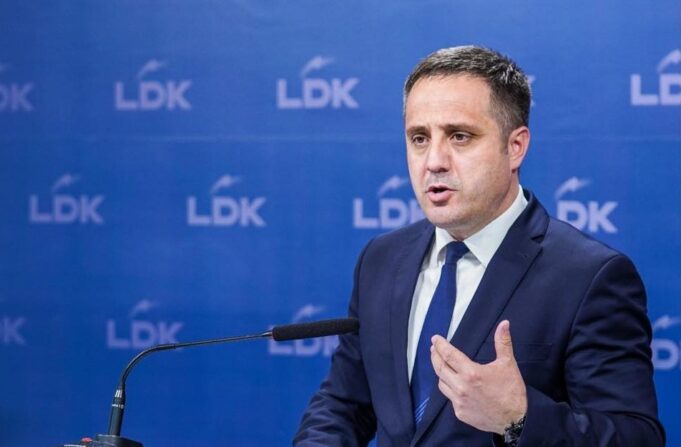 selmanaj:-lvv-solli-ndryshimin-ne-kosove,-por-per-te-keq