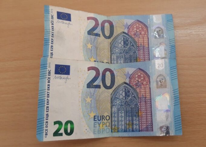 tentoi-ta-korruptonte-policin-ne-kufi-me-20-euro,-arrestohet-kosovari-ne-vermice