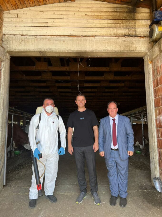 peci:-zyrtarisht-fillon-repelimi-i-kafsheve-kunder-semundjes-“ethet-hemorragjike-krime-kongo”