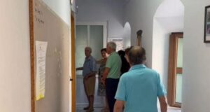 Qytetarët me ID të skaduar s’lejohen të votojnë, Celibashi: S’jemi organi kompetent për shtyrjen e afateve qytetaret-me-id-te-skaduar-s’lejohen-te-votojne,-celibashi:-s’jemi-organi-kompetent-per-shtyrjen-e-afateve