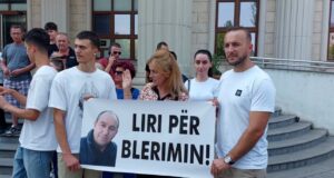 Ish-ushtari i UÇK-së deri më 16 gusht në arrest shtëpiak në RMV – çfarë pastaj? ish-ushtari-i-uck-se-deri-me-16-gusht-ne-arrest-shtepiak-ne-rmv-–-cfare-pastaj?