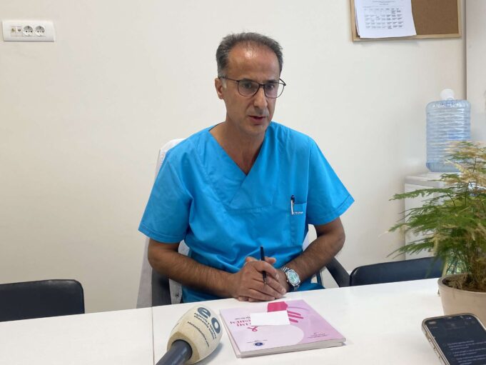 operohet-gruaja-qe-u-plagos-ne-fushe-kosove,-drejtori-i-kirurgjise-flet-per-gjendjen-e-saj