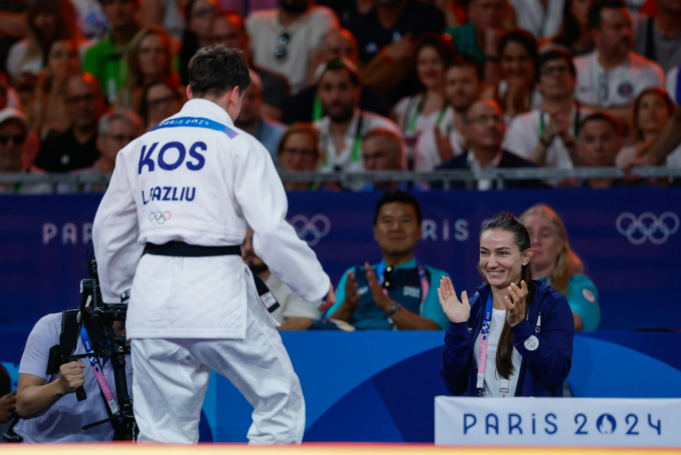 nje-permbledhje-nga-‘syri-i-arte’