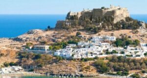 Hije spiunazhi në Greqi, arrestohen 4 turq në Rodos hije-spiunazhi-ne-greqi,-arrestohen-4-turq-ne-rodos