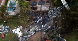 Nxirren 61 trupat e viktimave nga rrëzimi i aeroplanit në Brazil nxirren-61-trupat-e-viktimave-nga-rrezimi-i-aeroplanit-ne-brazil