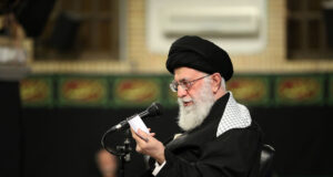 Pezeshkian e bindi Khamenein të shtynte sulmin ndaj Izraelit pezeshkian-e-bindi-khamenein-te-shtynte-sulmin-ndaj-izraelit