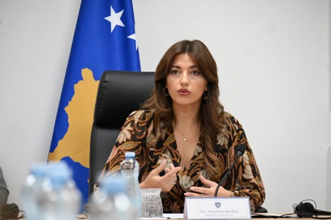 haxhiu:-pakoja-e-ligjeve-pritet-te-dergohet-ne-kuvend-brenda-shtatorit