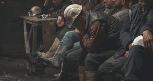 Minatorët të enjten protestojnë para Qeverisë: Kërkojmë bukën e gojës minatoret-te-enjten-protestojne-para-qeverise:-kerkojme-buken-e-gojes