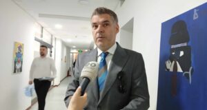 Kastrati: Ky pushtet kriminelësh edhe këtë shtator vendosi ta vazhdojë dhunën ndaj nxënësve e prindërve kastrati:-ky-pushtet-kriminelesh-edhe-kete-shtator-vendosi-ta-vazhdoje-dhunen-ndaj-nxenesve-e-prinderve