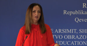 Nagavci njofton: Brenda 24 orëve, mbi 60 mijë prindër kanë aplikuar për subvencionim me tekste shkollore nagavci-njofton:-brenda-24-oreve,-mbi-60-mije-prinder-kane-aplikuar-per-subvencionim-me-tekste-shkollore