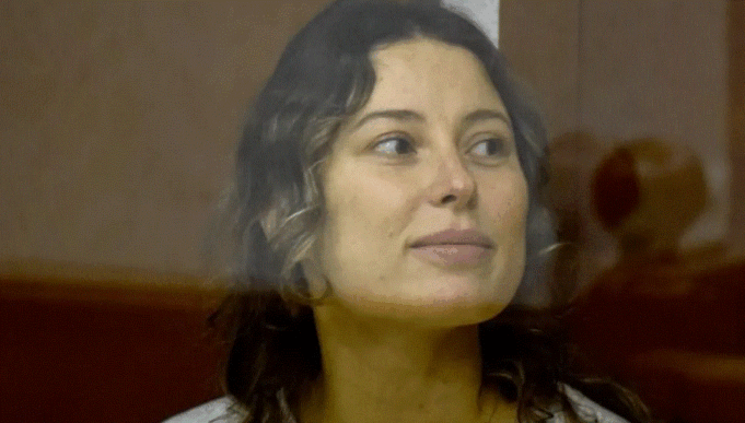 nje-amerikano-ruse-denohet-me-12-vjet-burg-per-nje-dhurim-bamiresie-prej-51-dollaresh