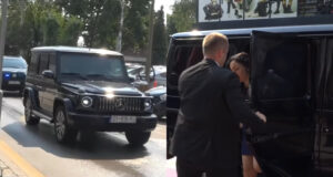 “Mercedes G-Class” – Presidenca: Vetura paraprake ka defekte, këtë po e shfrytëzojmë përkohësisht “mercedes-g-class”-–-presidenca:-vetura-paraprake-ka-defekte,-kete-po-e-shfrytezojme-perkohesisht-