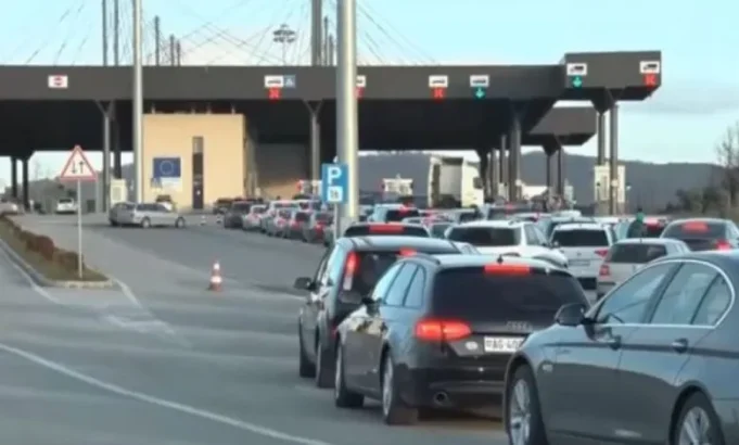 zvogelohet-koha-e-pritjeve-ne-pikat-kufitare