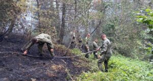FSK mbështet autoritetet civile për menaxhimin e vatrave të zjarrit fsk-mbeshtet-autoritetet-civile-per-menaxhimin-e-vatrave-te-zjarrit
