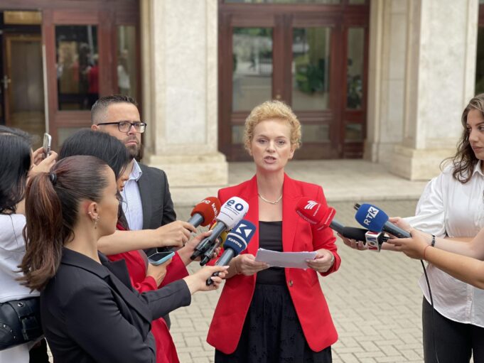 agk-ja-neser-dorezon-ne-kushtetuese-komentet-e-perbashketa-per-ligjin-e-kpm-se