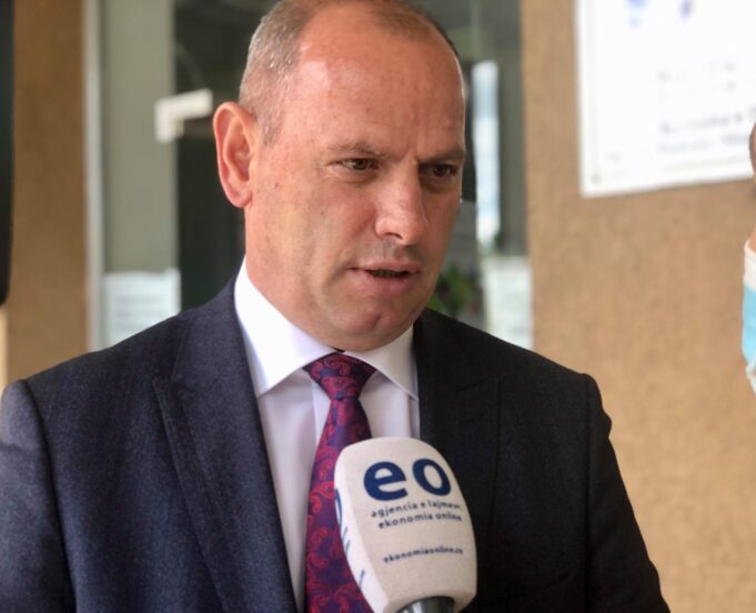 lladrovci:-qytetaret-e-drenasit,-padrejtesisht-ndeshkohen-nga-papergjegjesia-e-disa-asamblisteve