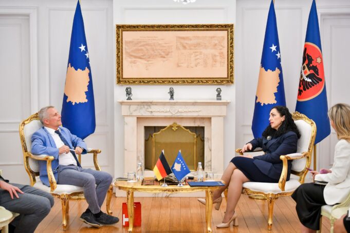 osmani:-plani-i-zbatimit-per-hapjen-e-ures-se-ibrit-te-behet-ne-koordinim-me-partneret