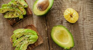 Avokado, fruti ekzotik me përfitime shëndetësore avokado,-fruti-ekzotik-me-perfitime-shendetesore